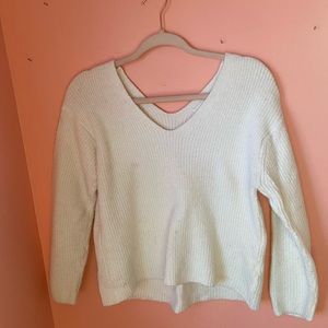 White H&M Cropped Sweater